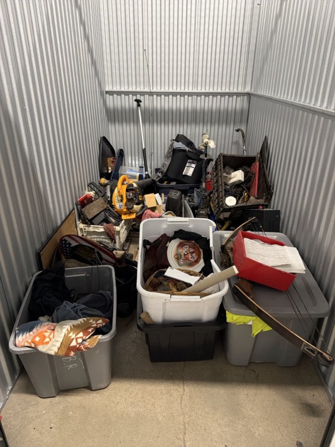 5 x 5 storage unit in Lakeville, MN