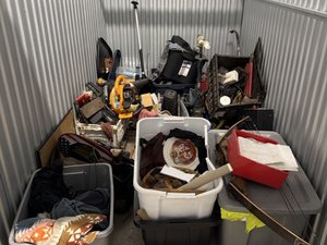 5 x 5 storage unit in Lakeville, MN
