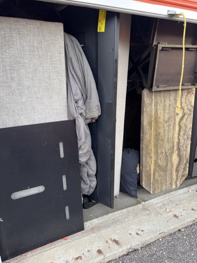 5 x 10 storage unit in West St Paul, MN