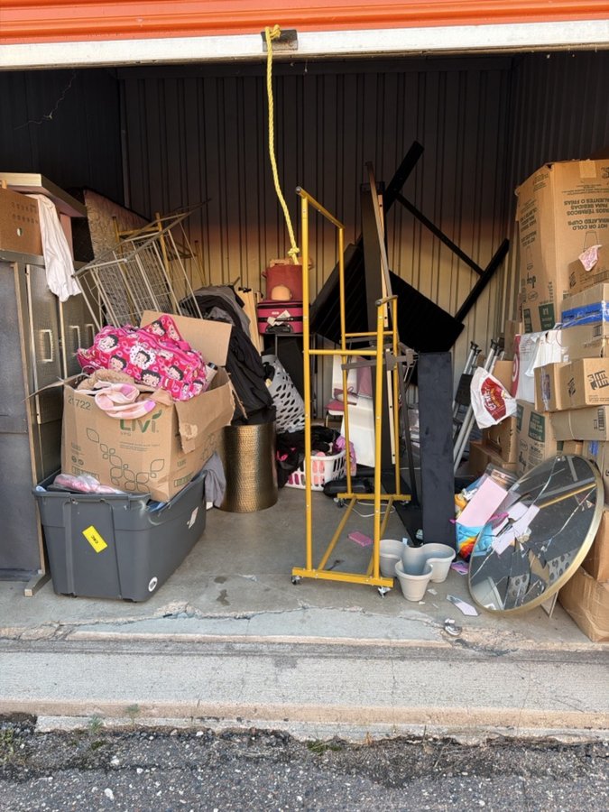 10 x 10 storage unit in Vadnais Heights, MN