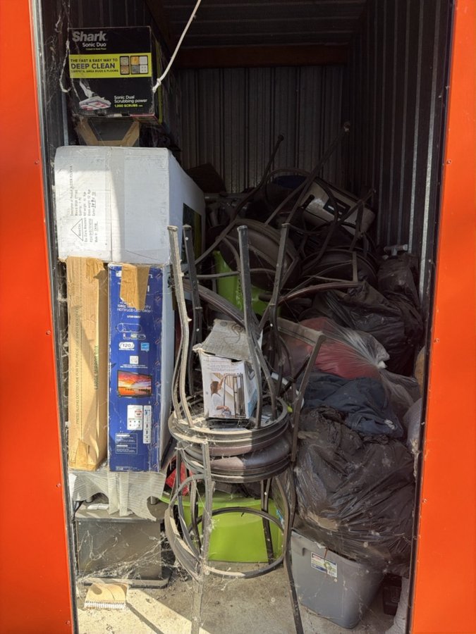 5 x 10 storage unit in Eagan, MN