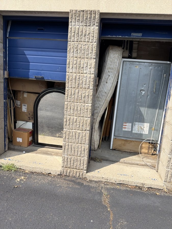 10 x 30 storage unit in Coon Rapids, MN