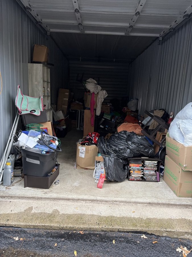 10 x 25 storage unit in Coon Rapids, MN