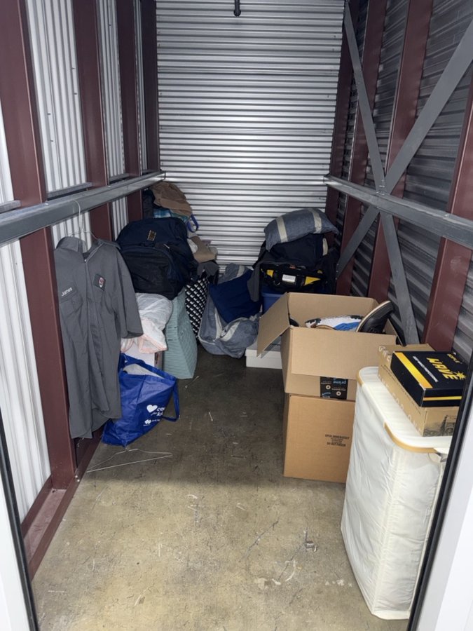 5 x 10 storage unit in Bloomington, MN