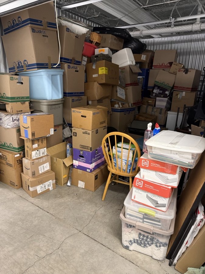 10 x 15 storage unit in Bloomington, MN