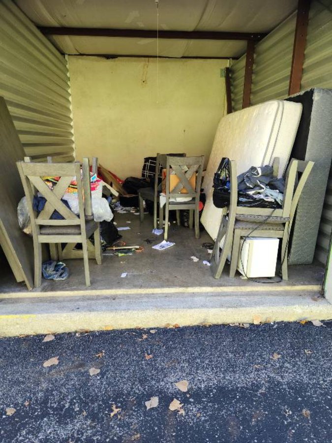 10 x 15 storage unit in Columbus, OH