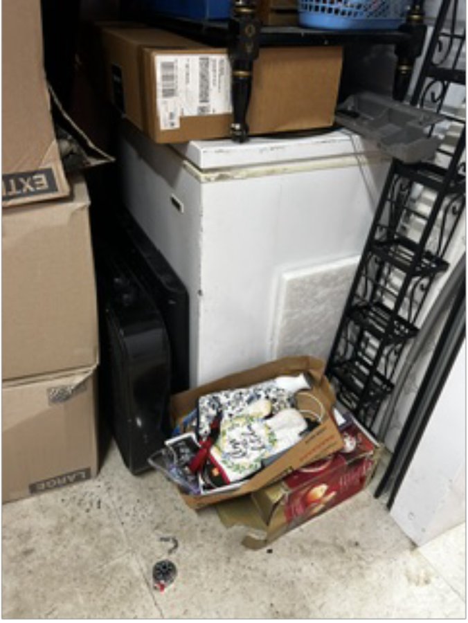 10 x 20 storage unit in Cleveland, OH