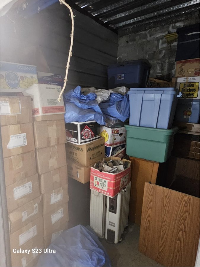 10 x 10 storage unit in Colfax, CA