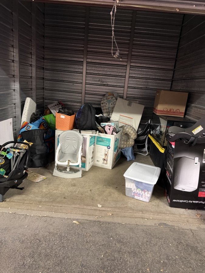 10 x 10 storage unit in St Louis Park, MN