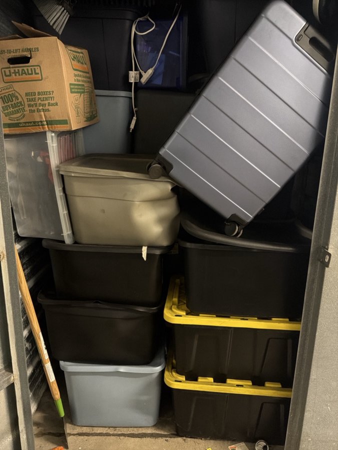 5 x 10 storage unit in St Louis Park, MN