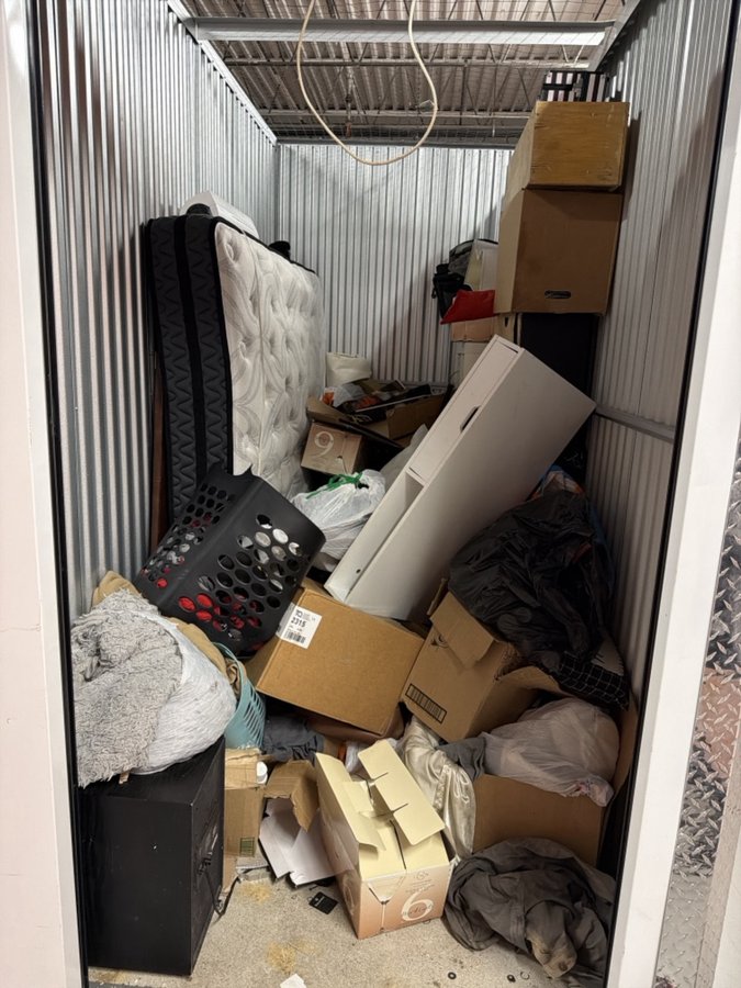 5 x 10 storage unit in Brooklyn Park, MN
