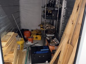 5 x 10 unit in St Louis Park
