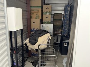 5 x 15 storage unit in Edina, MN