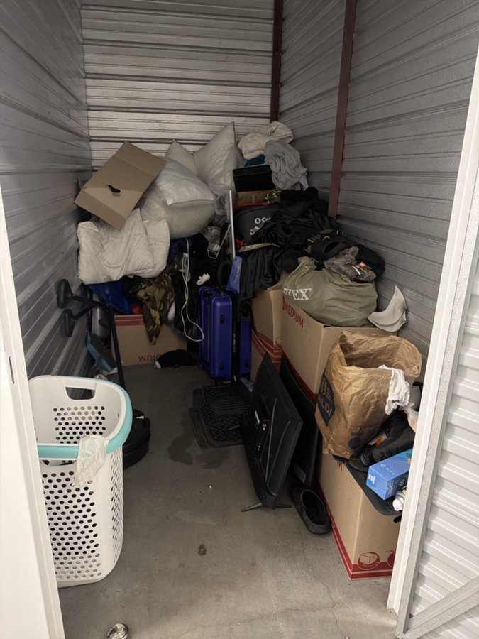 5 x 10 storage unit in Edina, MN