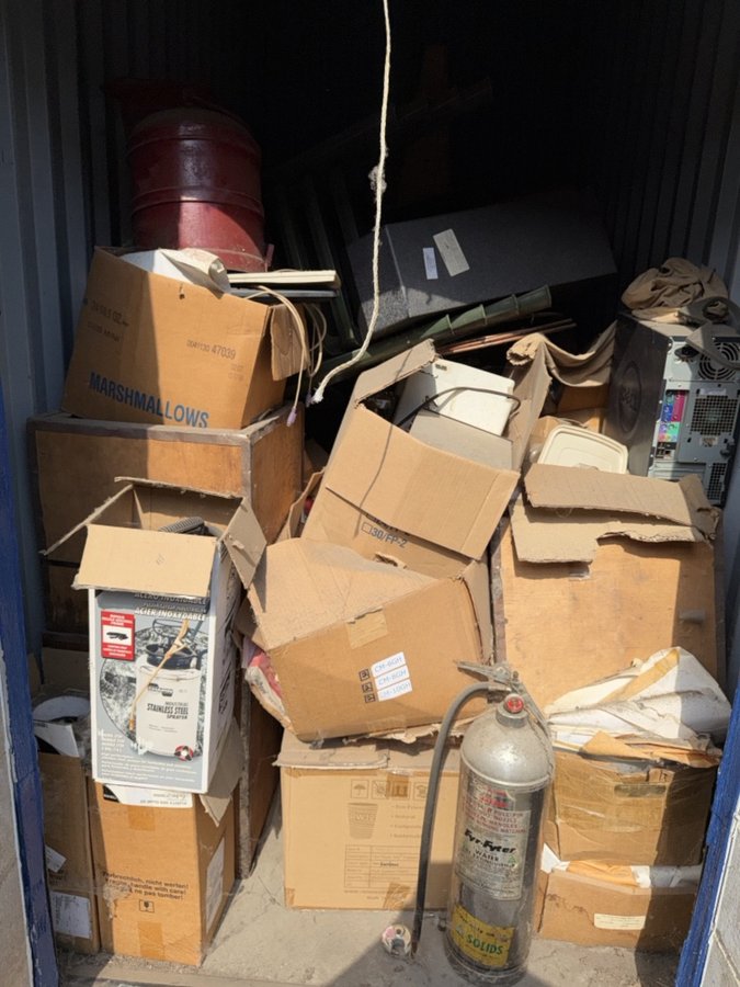 5 x 10 storage unit in Burnsville, MN
