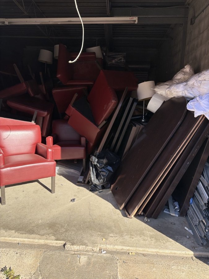 20 x 30 storage unit in Plymouth, MN