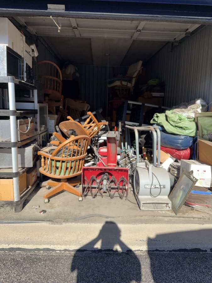 10 x 20 storage unit in Burnsville, MN