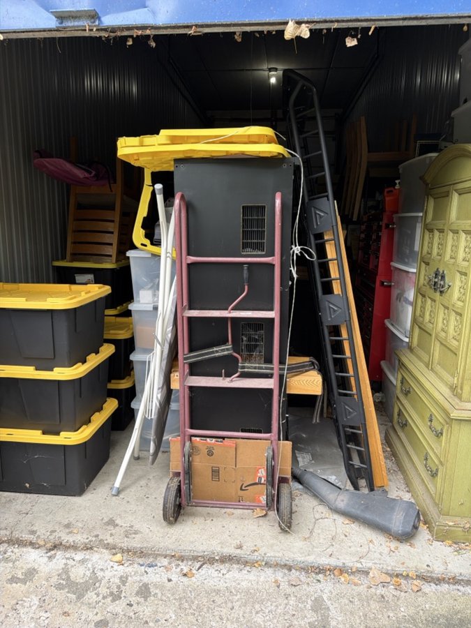 10 x 30 storage unit in St Louis Park, MN