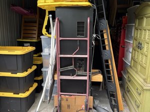 10 x 30 unit in St Louis Park