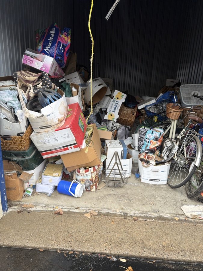 10 x 15 storage unit in St Louis Park, MN
