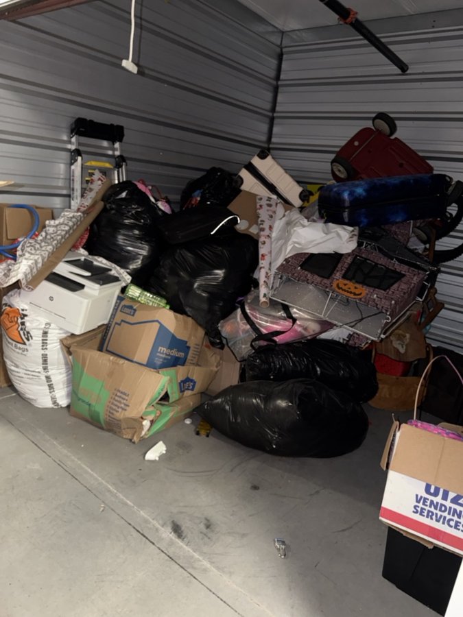 10 x 10 storage unit in Shakopee, MN