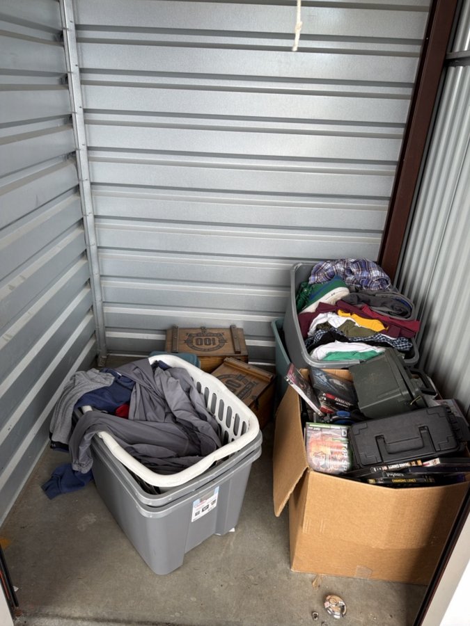 5 x 5 storage unit in Lakeville, MN