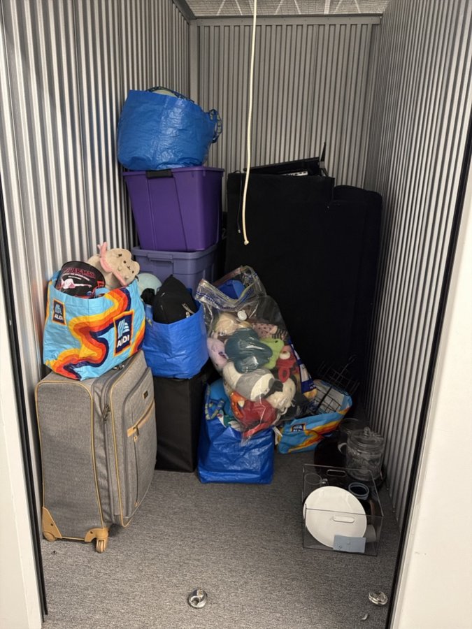 5 x 10 storage unit in Bloomington, MN