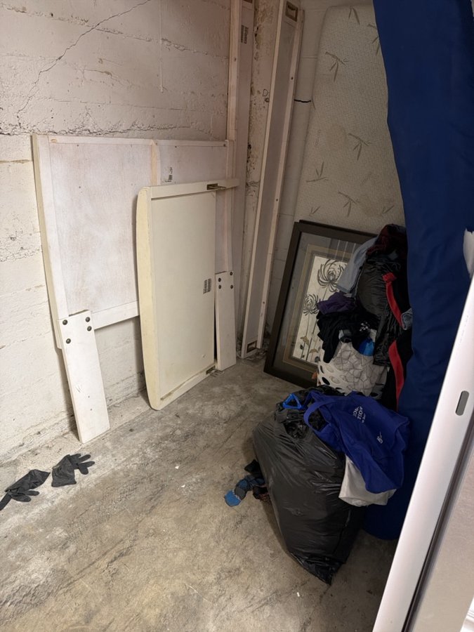 5 x 10 storage unit in Minneapolis, MN
