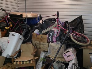 10 x 10 unit in Oxnard