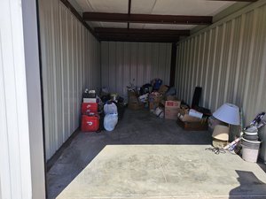 10 x 20 unit in Panama City