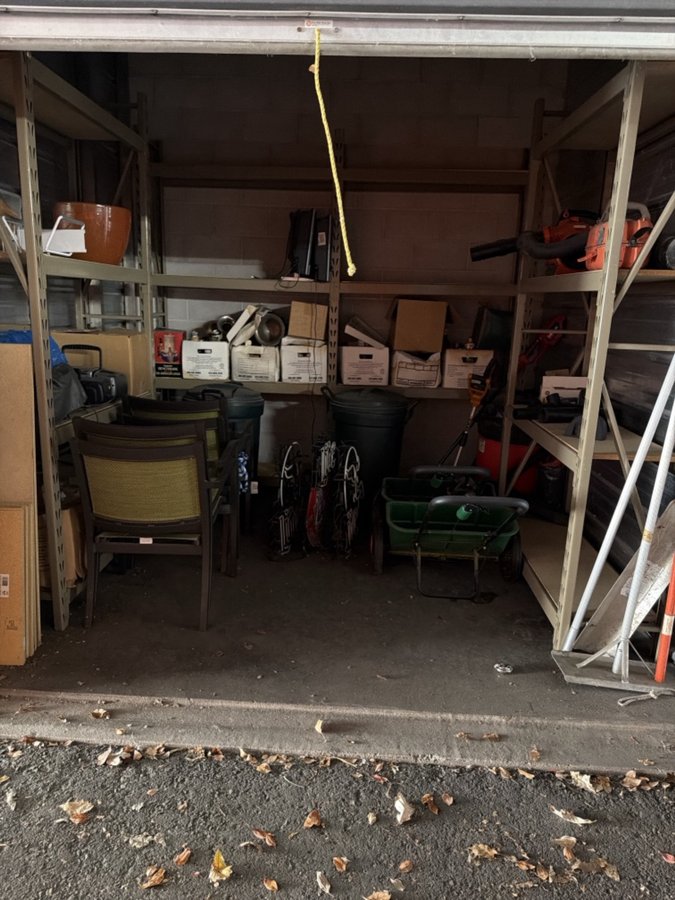 10 x 10 storage unit in Brooklyn Park, MN