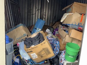 10 x 14 unit in Brooklyn Park