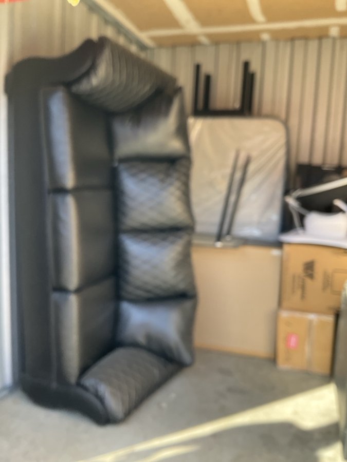 10 x 10 storage unit in Indianapolis, IN