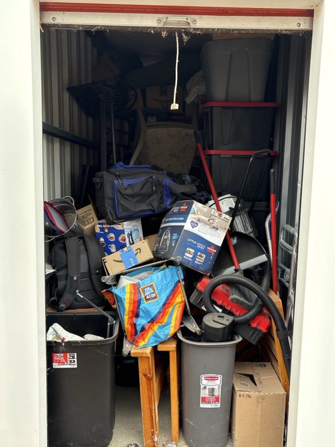 5 x 10 storage unit in Hutchinson, MN