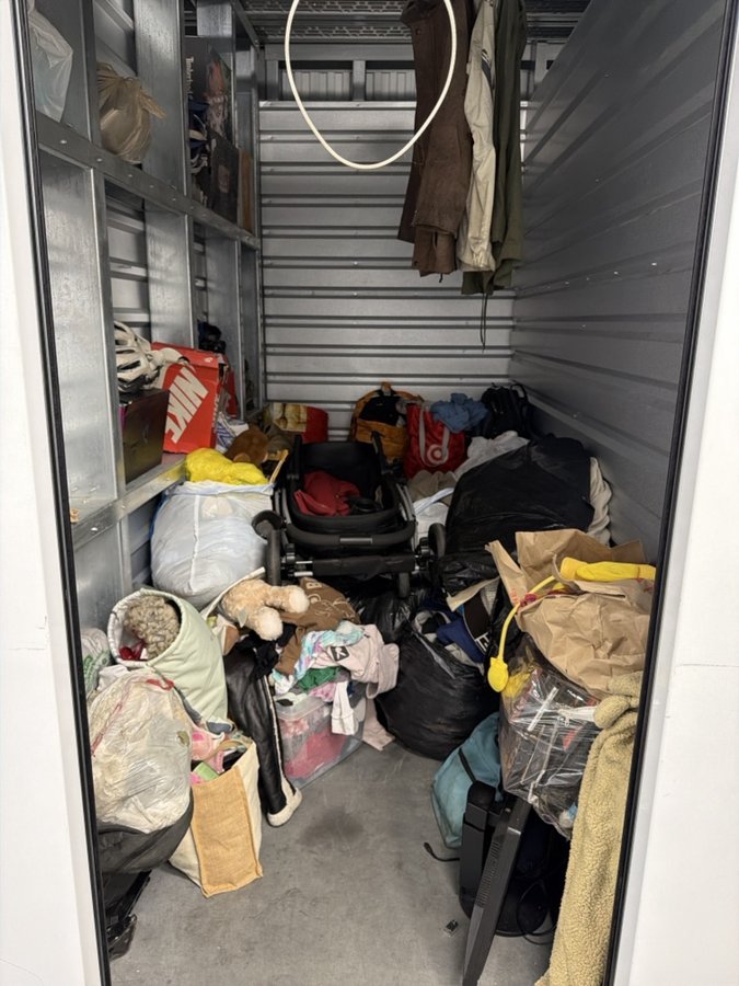 5 x 10 storage unit in Minneapolis, MN