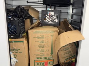 5 x 5 unit in Minneapolis