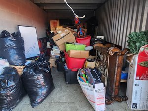 10 x 20 unit in Cleveland