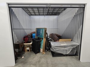 10 x 10 storage unit in White Marsh, MD