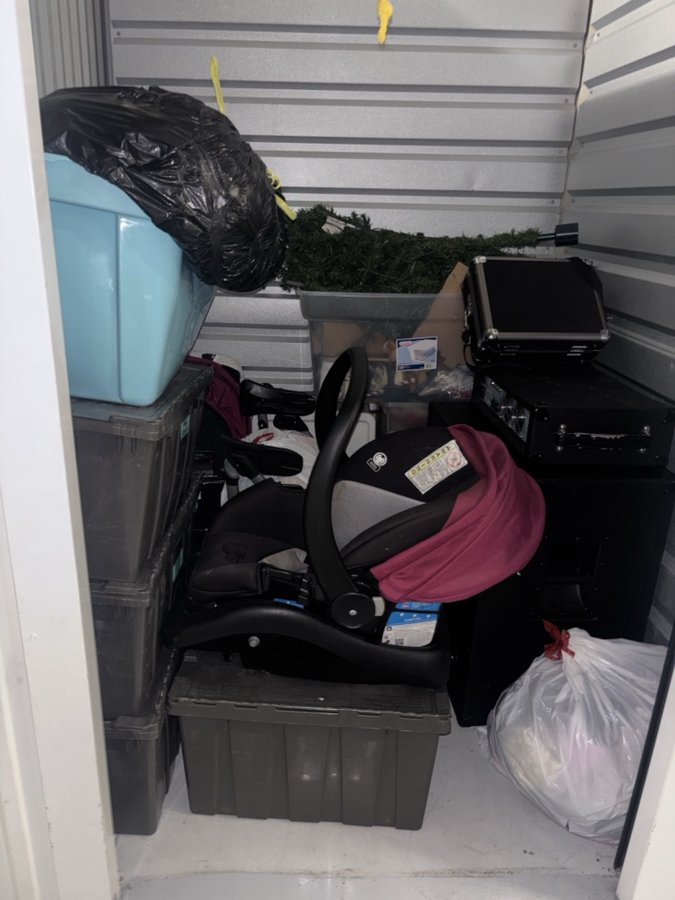 5 x 5 storage unit in Sanford, FL