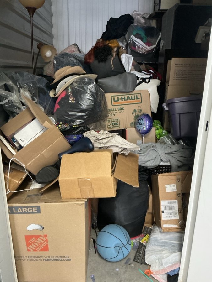 10 x 15 storage unit in Orlando, FL