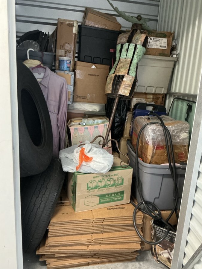 5 x 5 storage unit in Orlando, FL