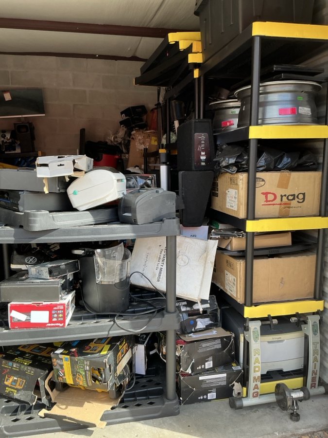 10 x 15 storage unit in Orlando, FL