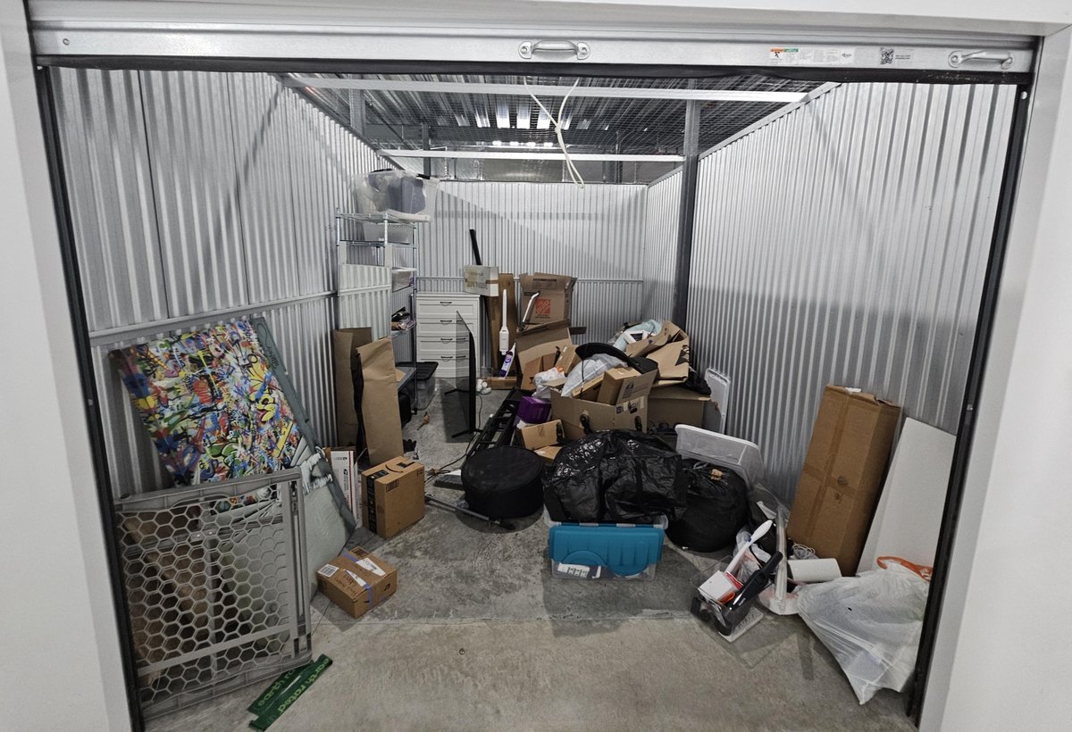10 x 15 storage unit in Port St Lucie, FL