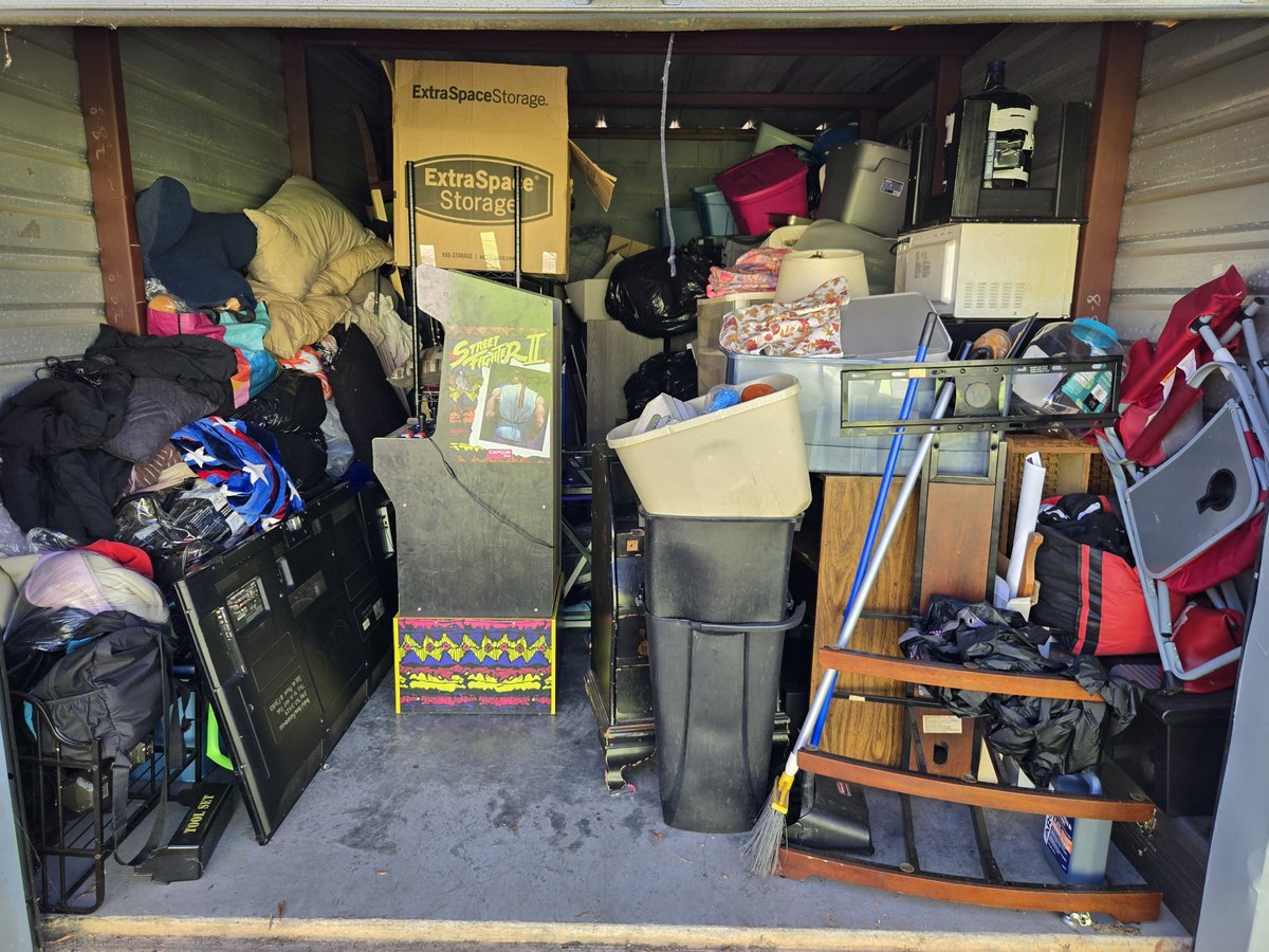 10 x 20 storage unit in Winston-Salem, NC