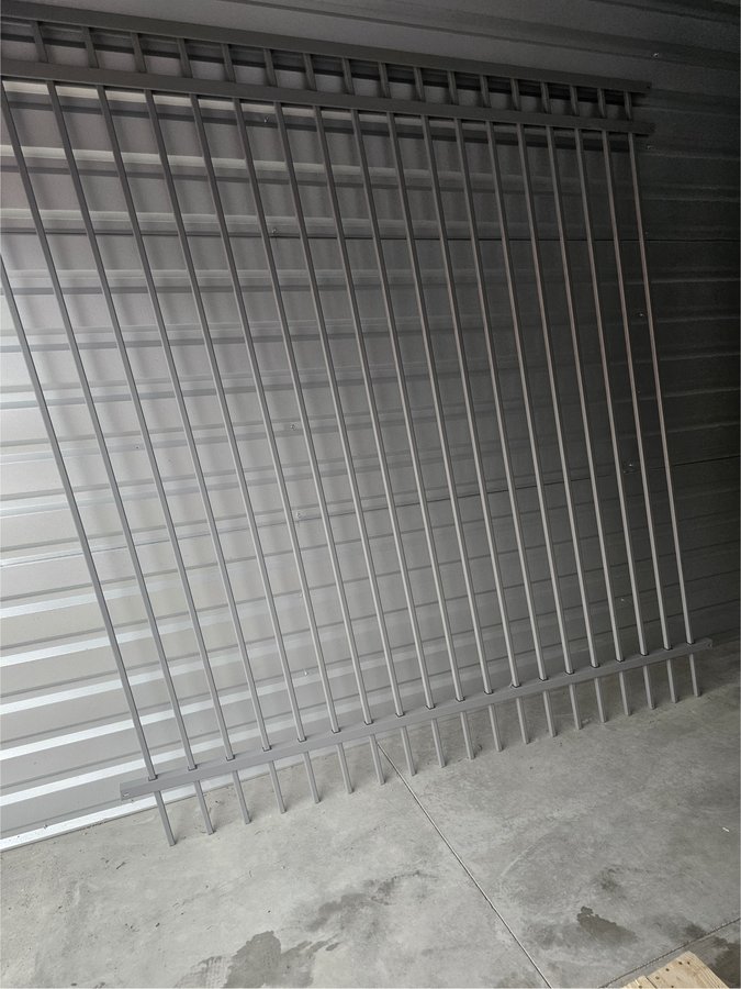 10 x 35 storage unit in Puyallup, WA