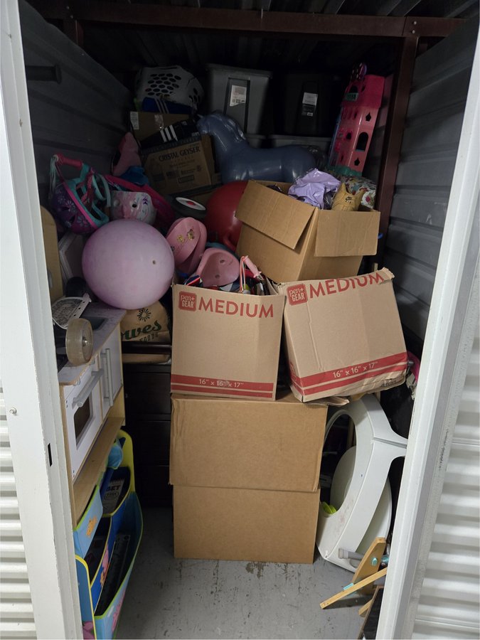 5 x 10 storage unit in Winston-Salem, NC