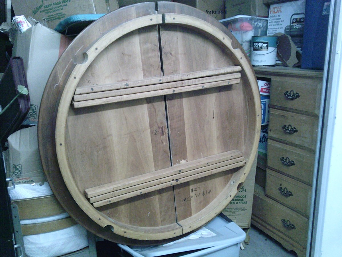 10 x 10 storage unit in Walnut, CA