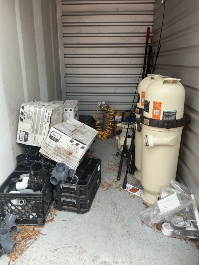 5 x 10 storage unit in Oviedo, FL