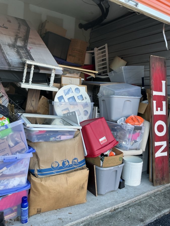 10 x 10 storage unit in Oviedo, FL