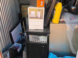 5 x 10 unit in Columbus
